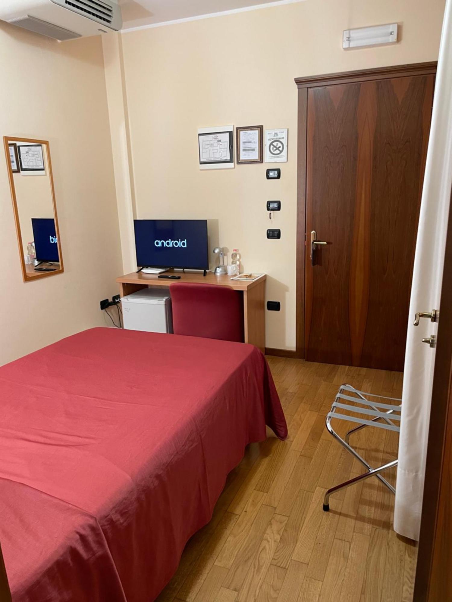 Hotel Ab Baretta レニャーロ エクステリア 写真