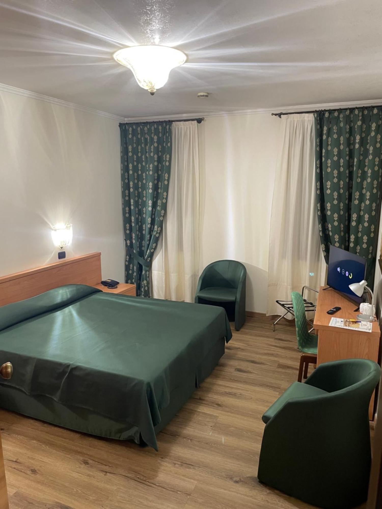 Hotel Ab Baretta レニャーロ エクステリア 写真