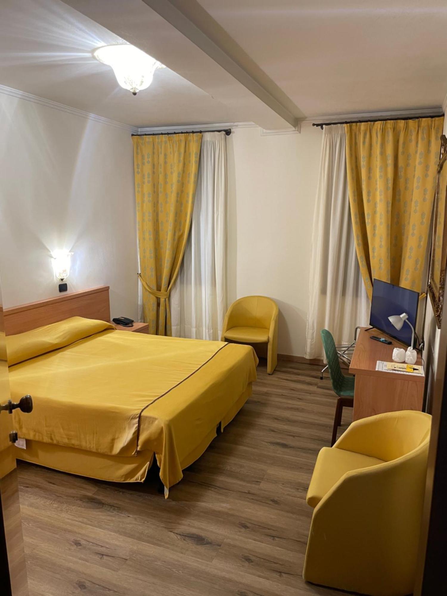 Hotel Ab Baretta レニャーロ エクステリア 写真